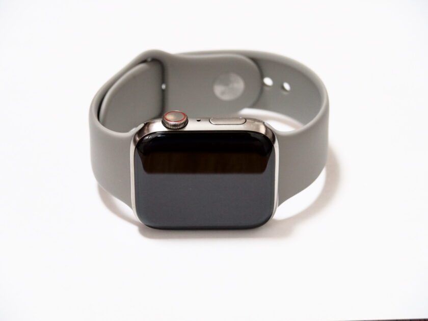 Apple Watch series6 チタニウムケース